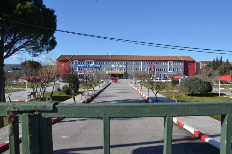 Syal Mezunları Okulları İle Vedalaştı