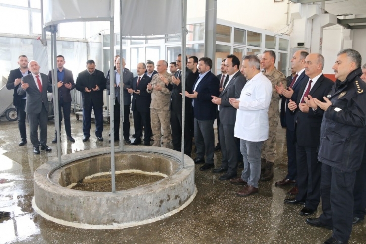 Afetlere Karşı Kurban Kesip Dua Okudular