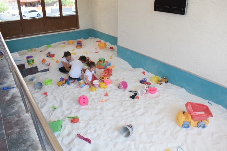 Bu İlçede Oyun Parkları, Sinema Ve Havuzlar Ücretsiz