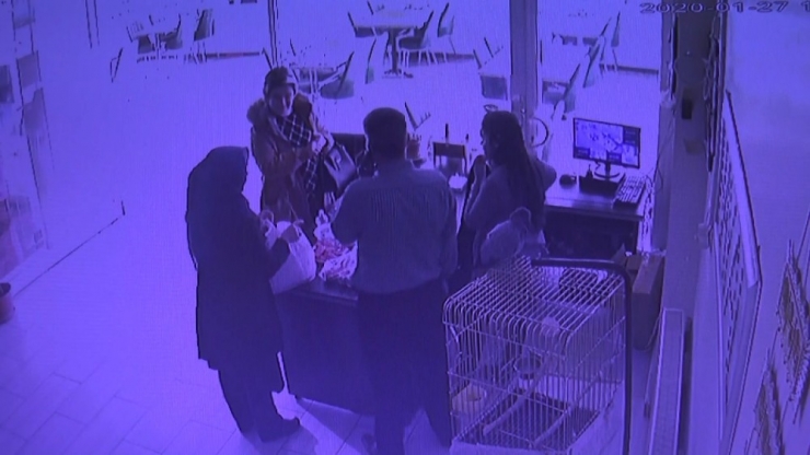 ‘Öğretmenim’ Diyerek Bumbarcıyı Dolandırdı