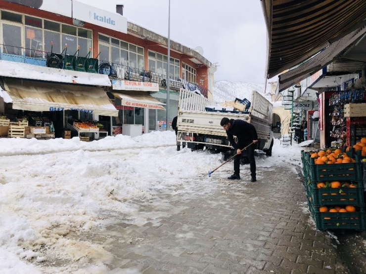 Hizan’da Kar Yağışı Ve Tipi