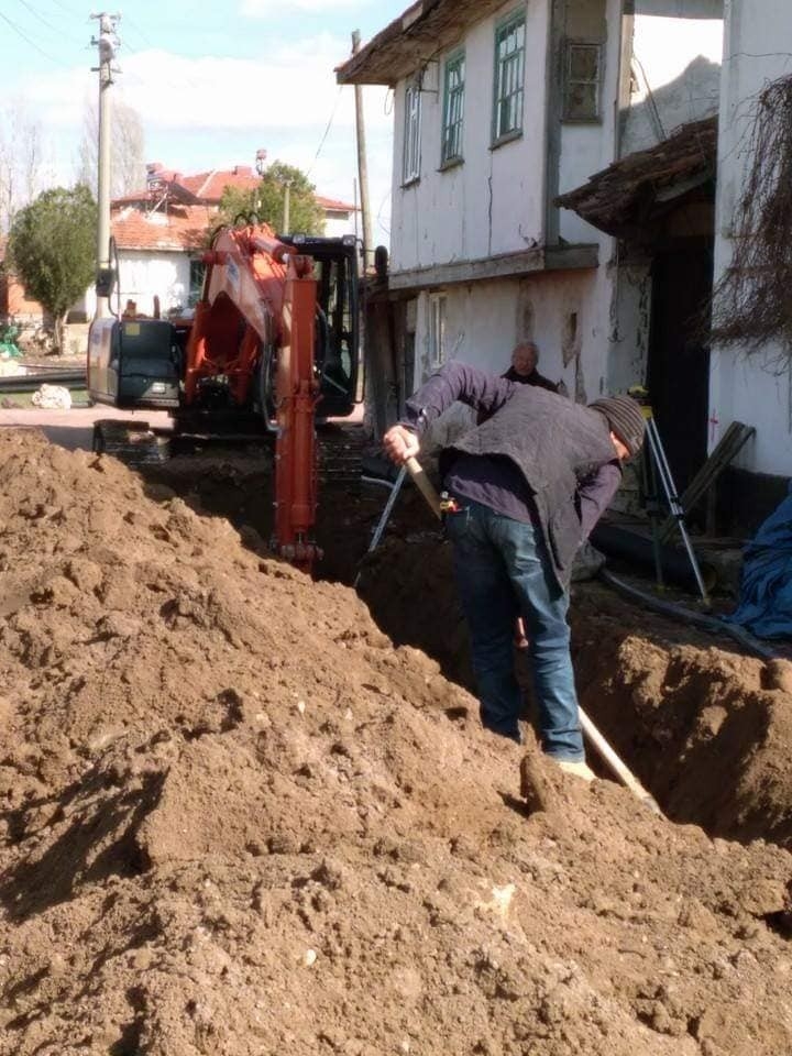 "Çavdarhisar Ve Köylerine Hizmet Durmayacak"