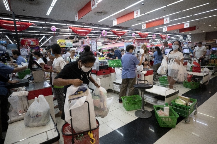 Çin’de Salgında Ölü Sayısı 722’ye Çıktı