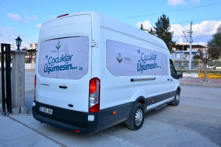 Torbalı Belediyesi Elazığ’a Yardım Aracı Gönderdi