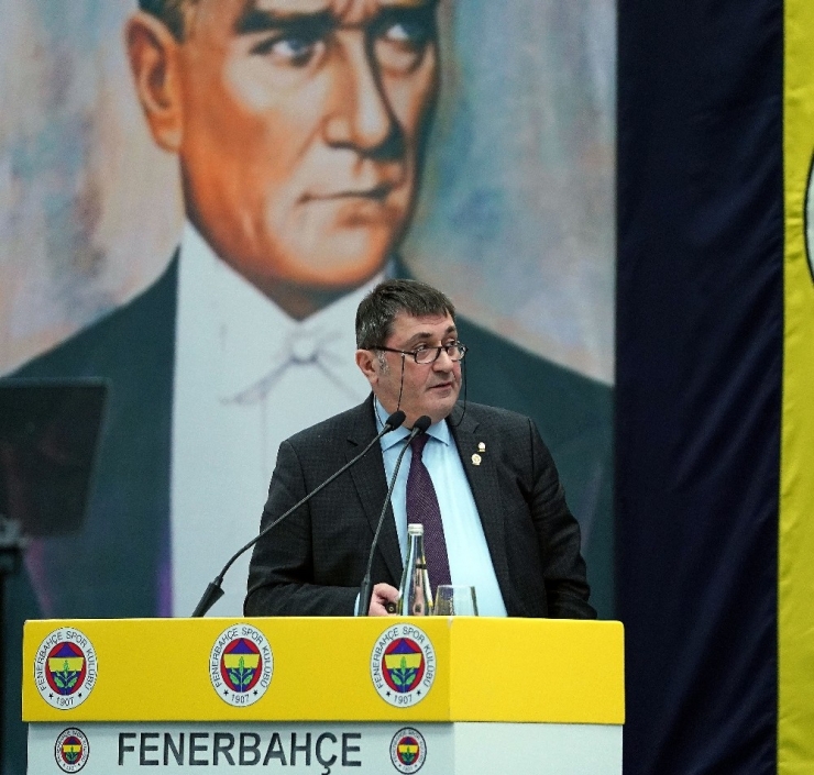 Fenerbahçe’nin Borcu 2 Milyar 190 Milyon Tl