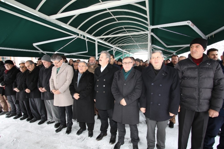 Bilal Özdoğan’ın Amcası Hayatını Kaybetti