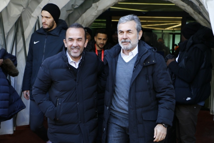 Süper Lig: Konyaspor: 0 - Denizlispor: 0 (İlk Yarı)