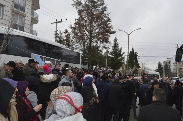 Tavşanlı’da Umre Yolculuğu Heyecanı Yaşandı