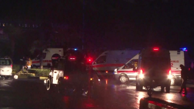 Tuzla’da Askeri Alanda Yangın