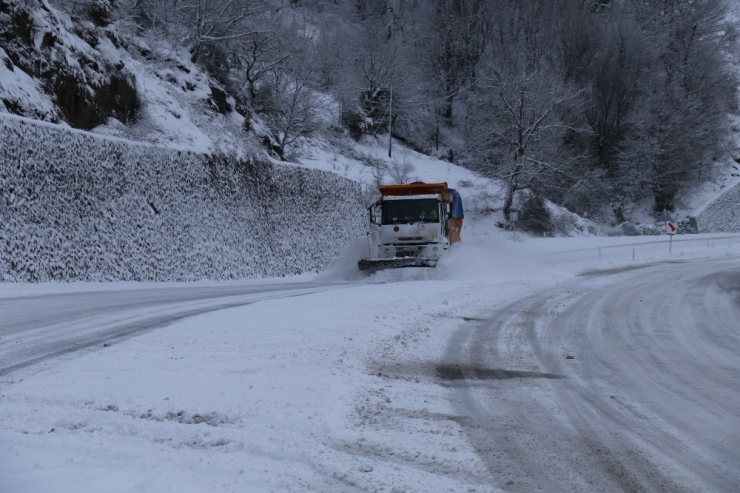 Zonguldak’ta Kar Yağışı Etkisini Gösterdi