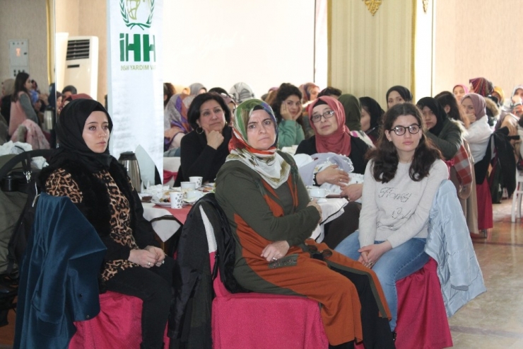 Makedonya’da Açılacak Kız Yurduna Yazar Şule Yüksel Şenler’in Adı Verilecek