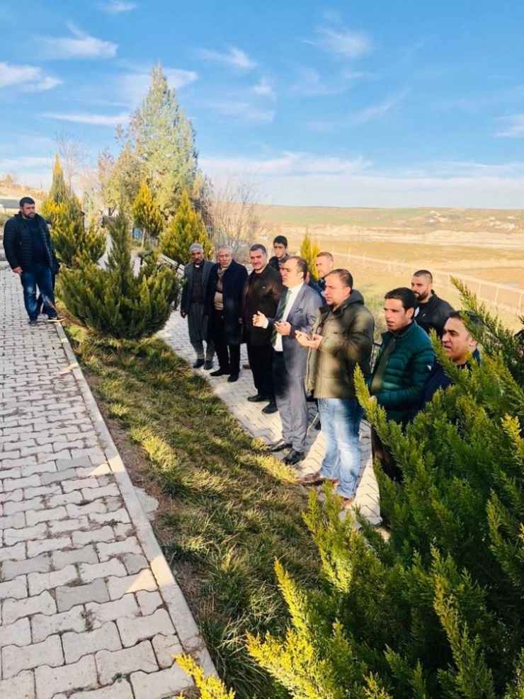 Akil Gençler Üyeleri Dürümlü’de Teröristlerin Saldırısında Ölen 16 Kişiyi Unutmadı