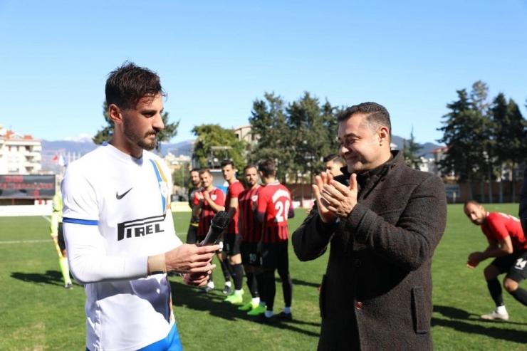 Türkiye’nin Konuştuğu Mehmet’e Başkan Yücel’den Jest