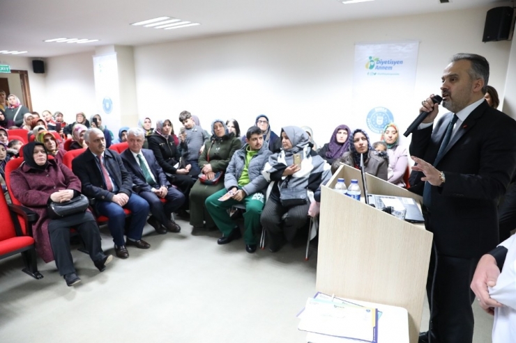 Anneler ‘Diyetisyenlik’ Yolunda