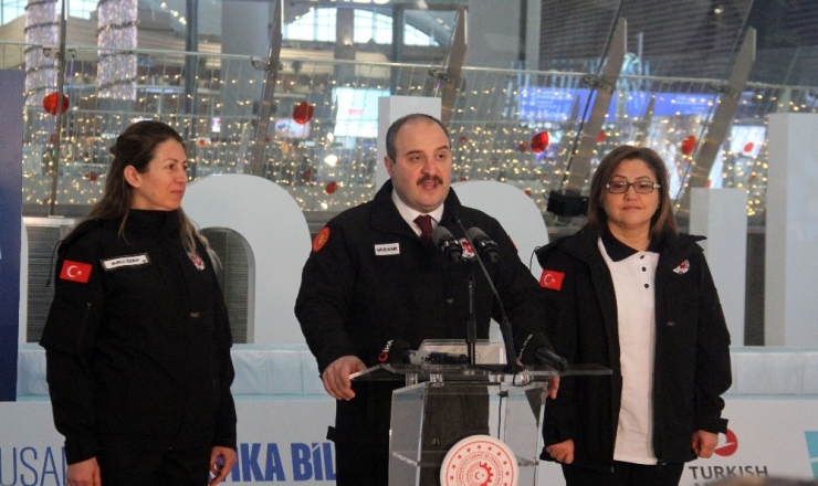 4. Ulusal Antarktika Bilim Seferi Heyeti Yola Çıktı