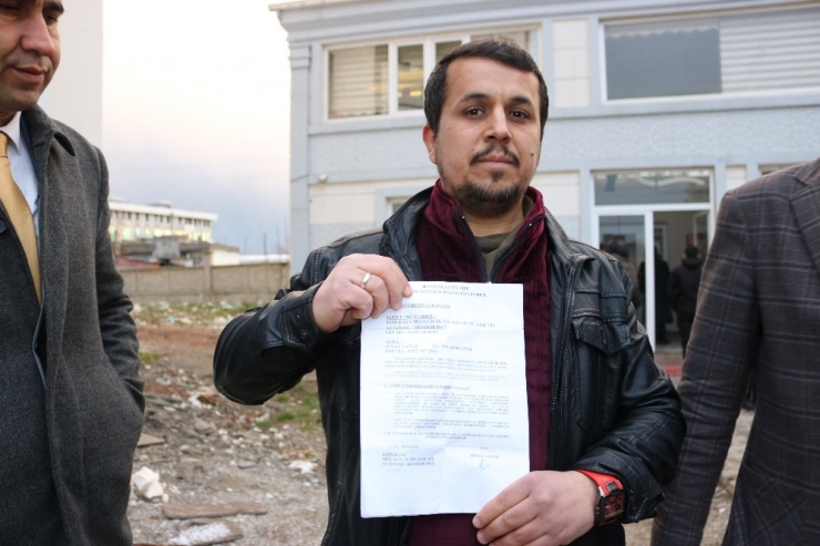 Diyarbakır’da Aynı Dairelerin Birkaç Kişiye Satıldığı İddiası