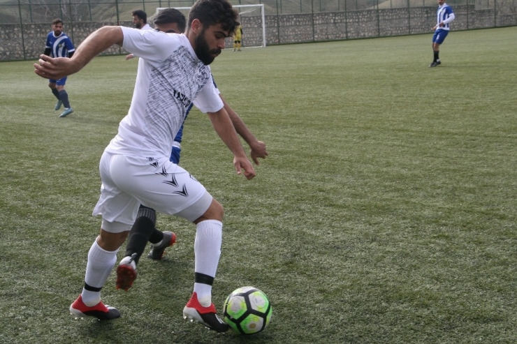 Silvan Aslanspor Kendi Evinde Güldü