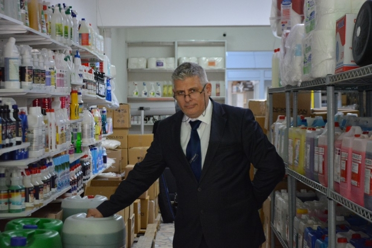 Sıcak Susuz Lavaboları Açıyor