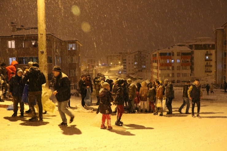 Kar Eğlencesi Hastanede Bitti