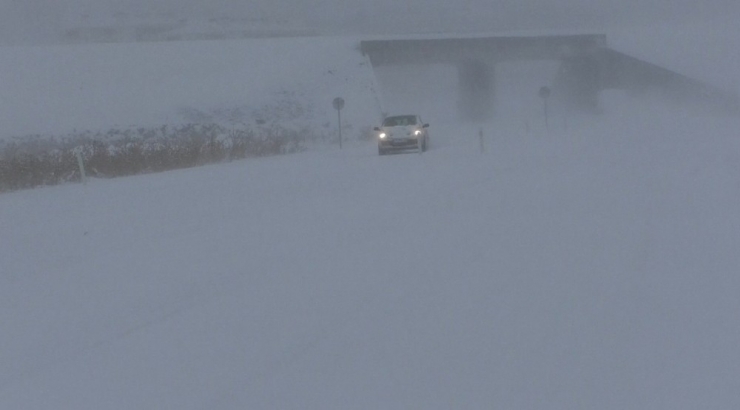 Kars’ta Ulaşıma Kar Engeli