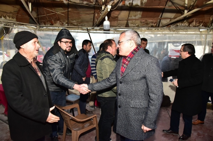 Deprem Bölgesindeki Çalışmalara Yakın Takip