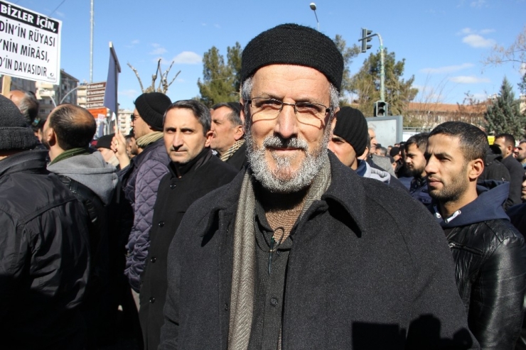 Diyarbakır’da ’Kudüs Bizimdir’ Mitingi