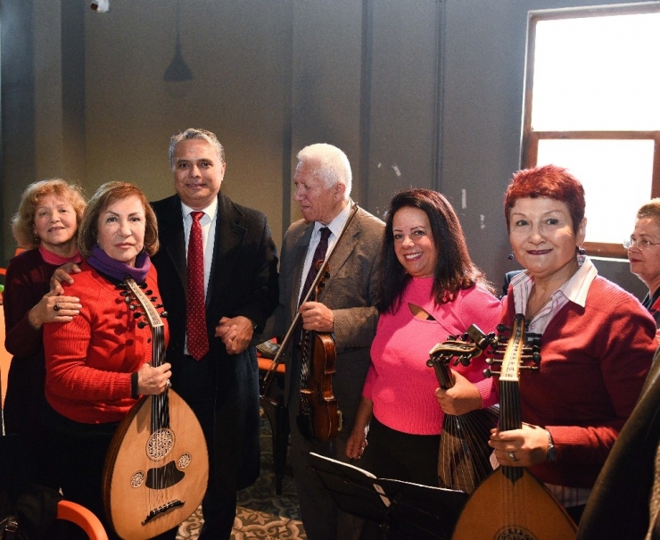 Kıdemli Kent Sakinleri İçin Yepyeni Bir Hayat