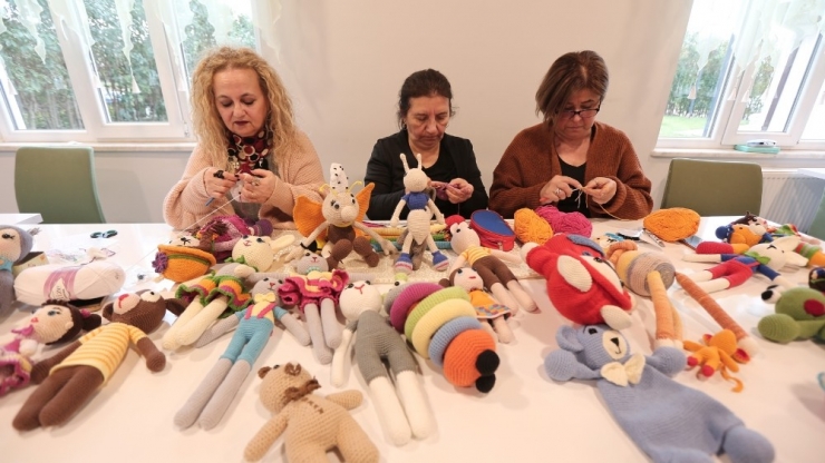 Olgun Gençlerden Anlamlı Hediye