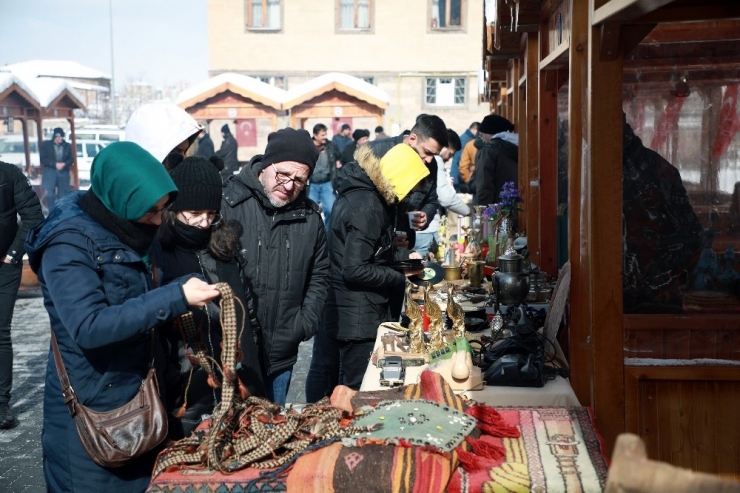 Antika Günleri Soğuk Hava Dinlemedi
