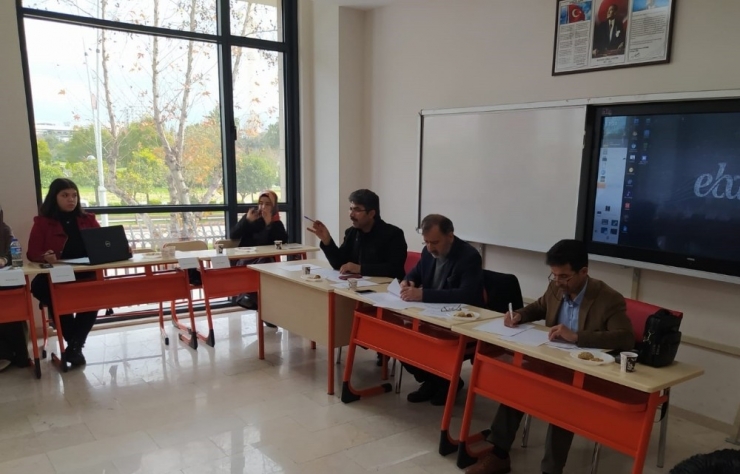 Adana Genç Türkiye Kongresi