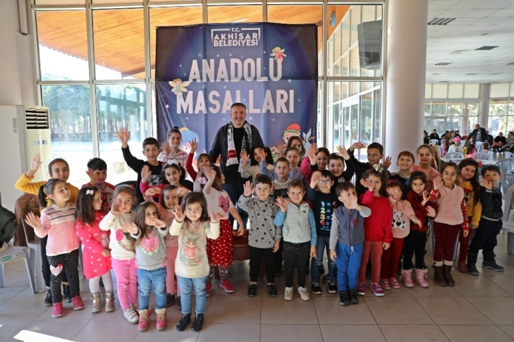 Çocuklardaki Depremin İzleri Masalla Siliniyor