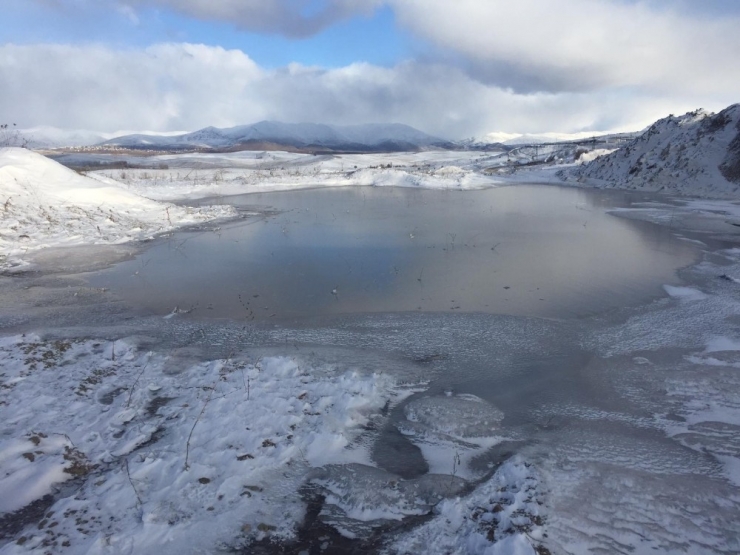 Tufanbeyli Sibirya’ya Döndü
