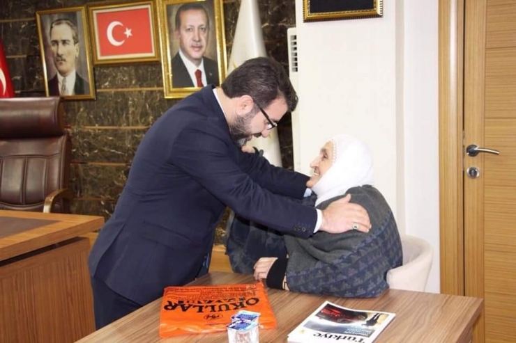 Ak Parti Batman İl Başkanı Gür Vatandaşların Sorunlarını Dinledi