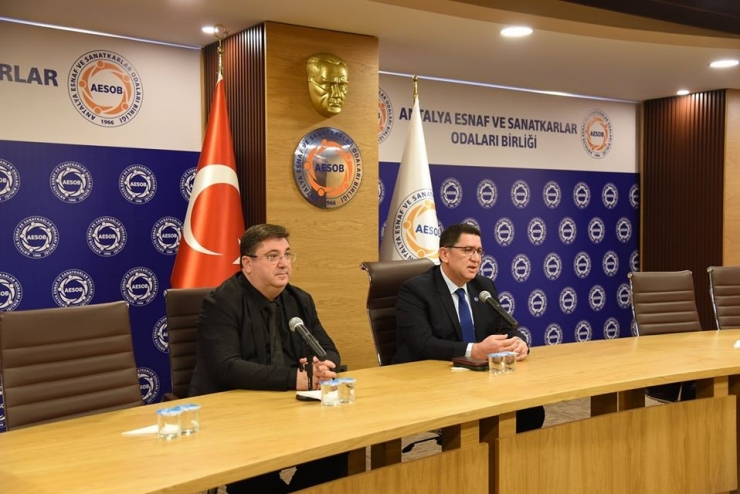 Aesob Başkanı Dere: "Berber Esnafı İçin Karar Yürürlükte"