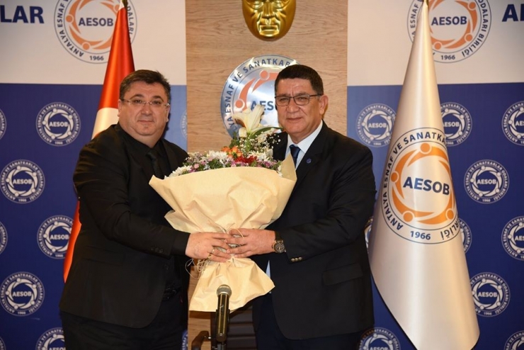 Aesob Başkanı Dere: "Berber Esnafı İçin Karar Yürürlükte"