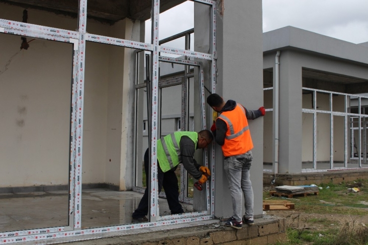 Gazipaşa Kültür Merkezi İnşaatında Sona Doğru
