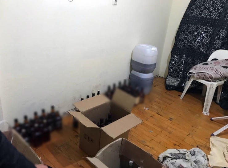 Antalya’da Yüklü Miktarda Sahte İçki Ele Geçirildi