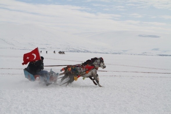 Çıldır Kristal Göl Uluslararası Kış Şöleni İptal Edildi