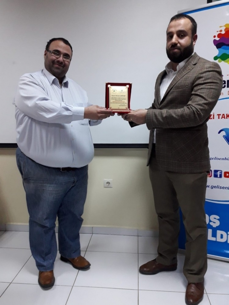 “Bağımlılıkla Mücadele Ailede Başlar” Semineri Düzenlendi