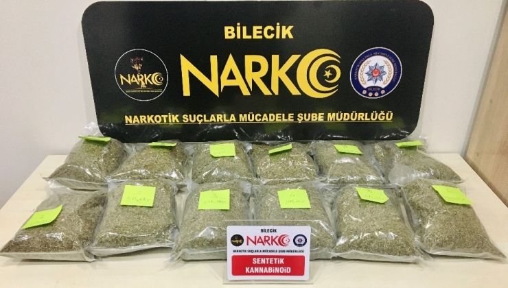 Şüpheli Araçtan 6 Kilogram Bonzai Çıktı