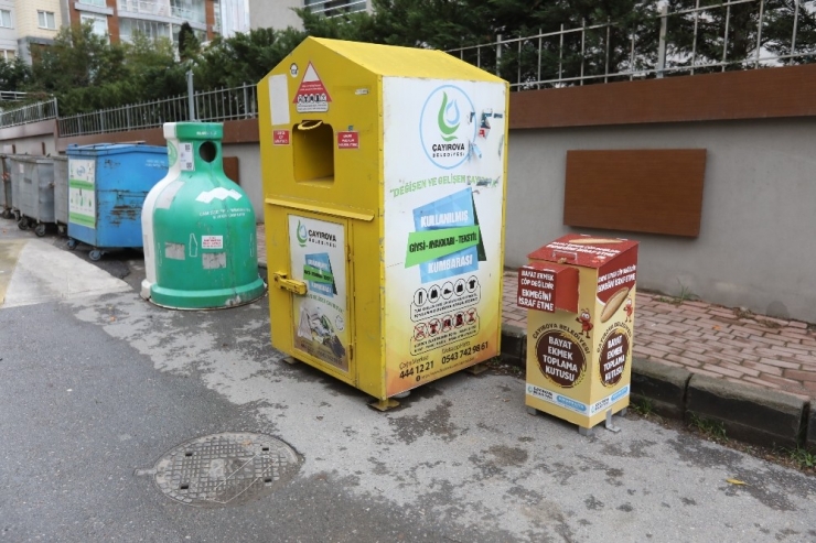 İsrafa Karşı Bayat Ekmek Kutusu