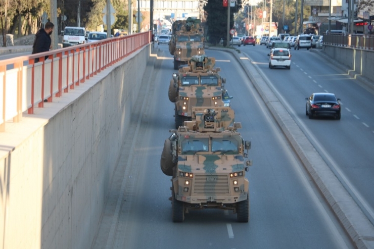 100 Araçlık Askeri Konvoy Şanlıurfa’ya Ulaştı