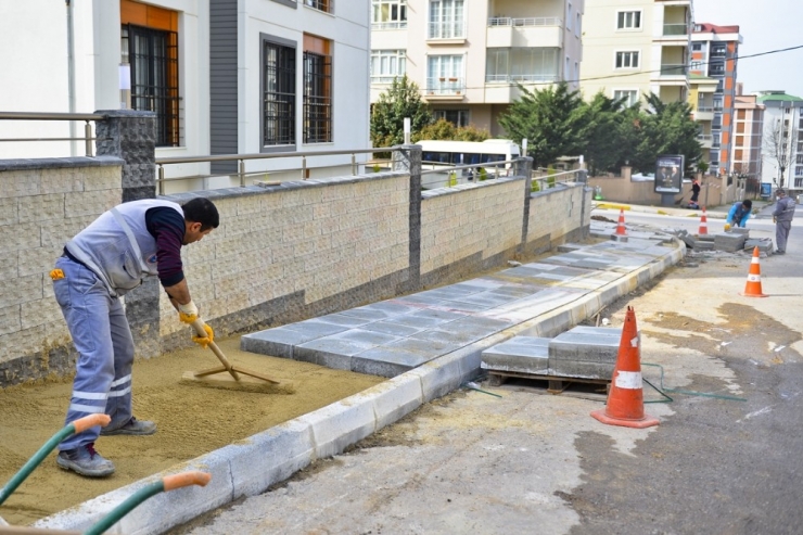 Maltepe’de Yenileme Çalışmaları Aralıksız Sürüyor