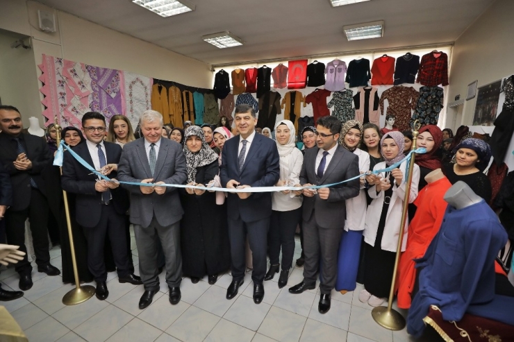 El Emeği Göz Nuru Eserler Görücüye Çıktı