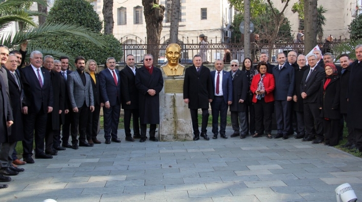 Hataylılardan Kktc Cumhurbaşkanı Akıncı’ya Tepki