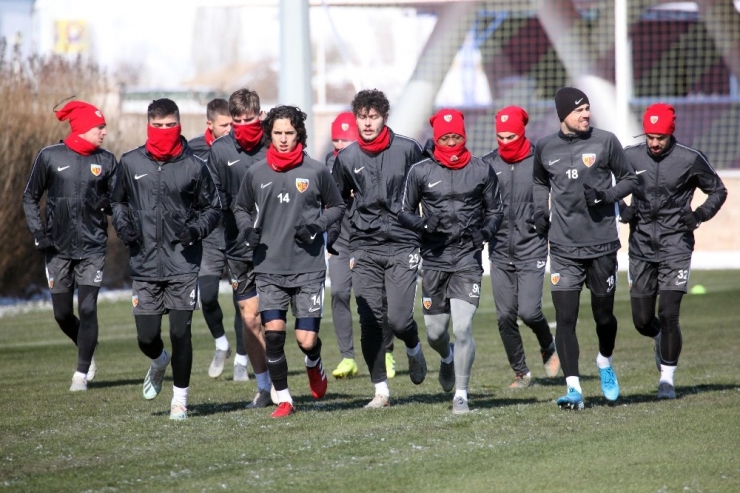 Kayserispor, Denizlispor Maçının Hazırlıklarına Başladı