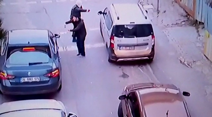 Kapkaççıların Film Sahnelerini Aratmayan Kaçışı