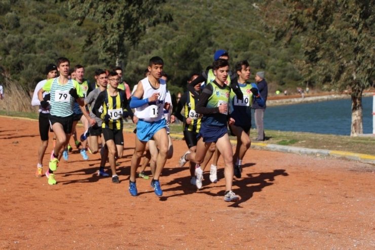 Kulüpler Kros Ligi 2. Kademe Yarışmaları Kuşadası’nda Yapıldı.
