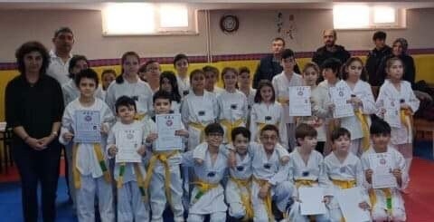 Kuşak Terfi Sınavında Ter Döktüler