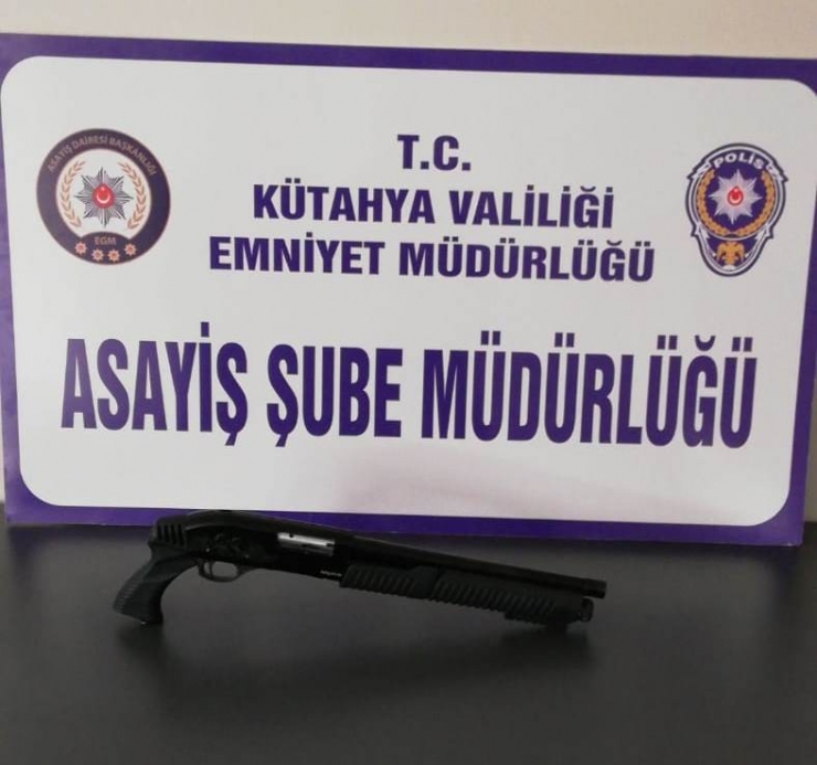 4 Yıl 24 Ay 15 Gün Kesinleşmiş Hapis Cezası Bulunan Şahıs Yakalandı